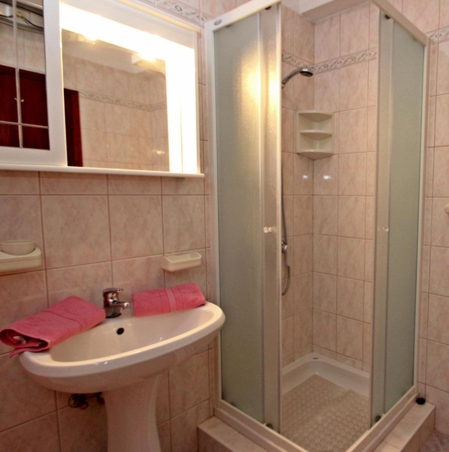 Apartman Ornela Poreč Exterior foto